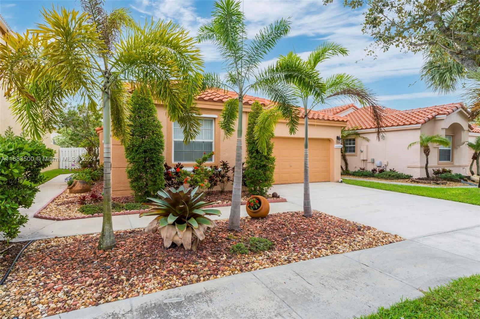 15680 NW 14th Ct, Pembroke Pines, Florida image 34