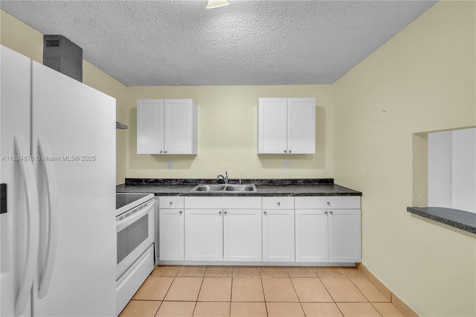 6190 W 19th Ave #107, Hialeah, Florida image 2