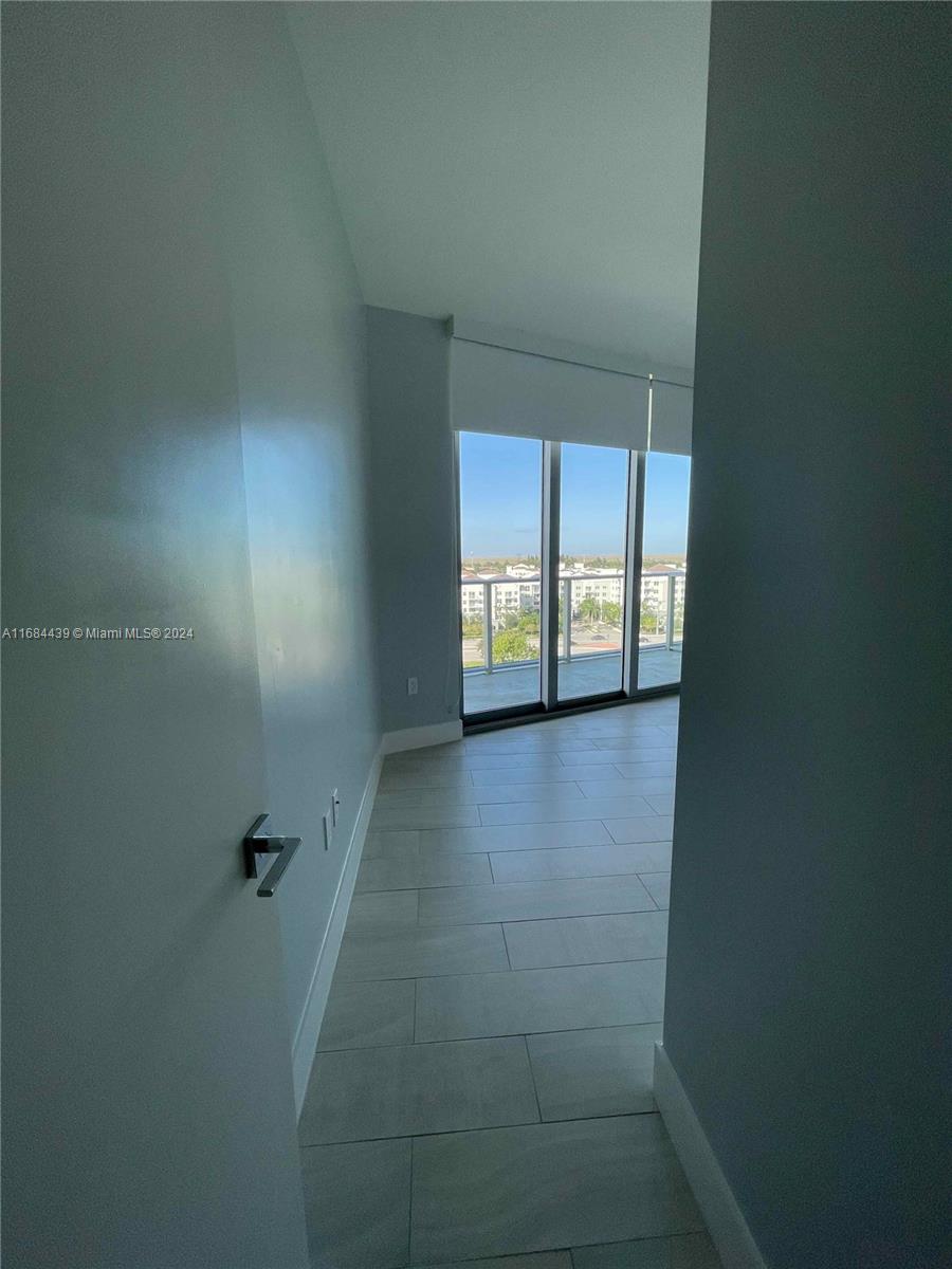 2000 Metropica Way #804, Sunrise, Florida image 20