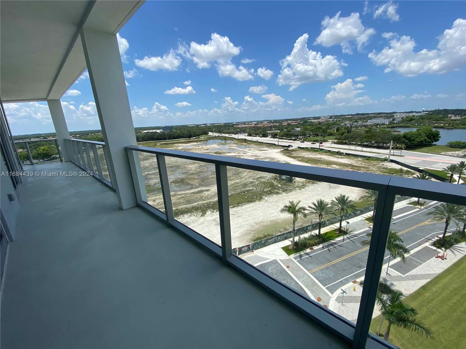 2000 Metropica Way #804, Sunrise, Florida image 27