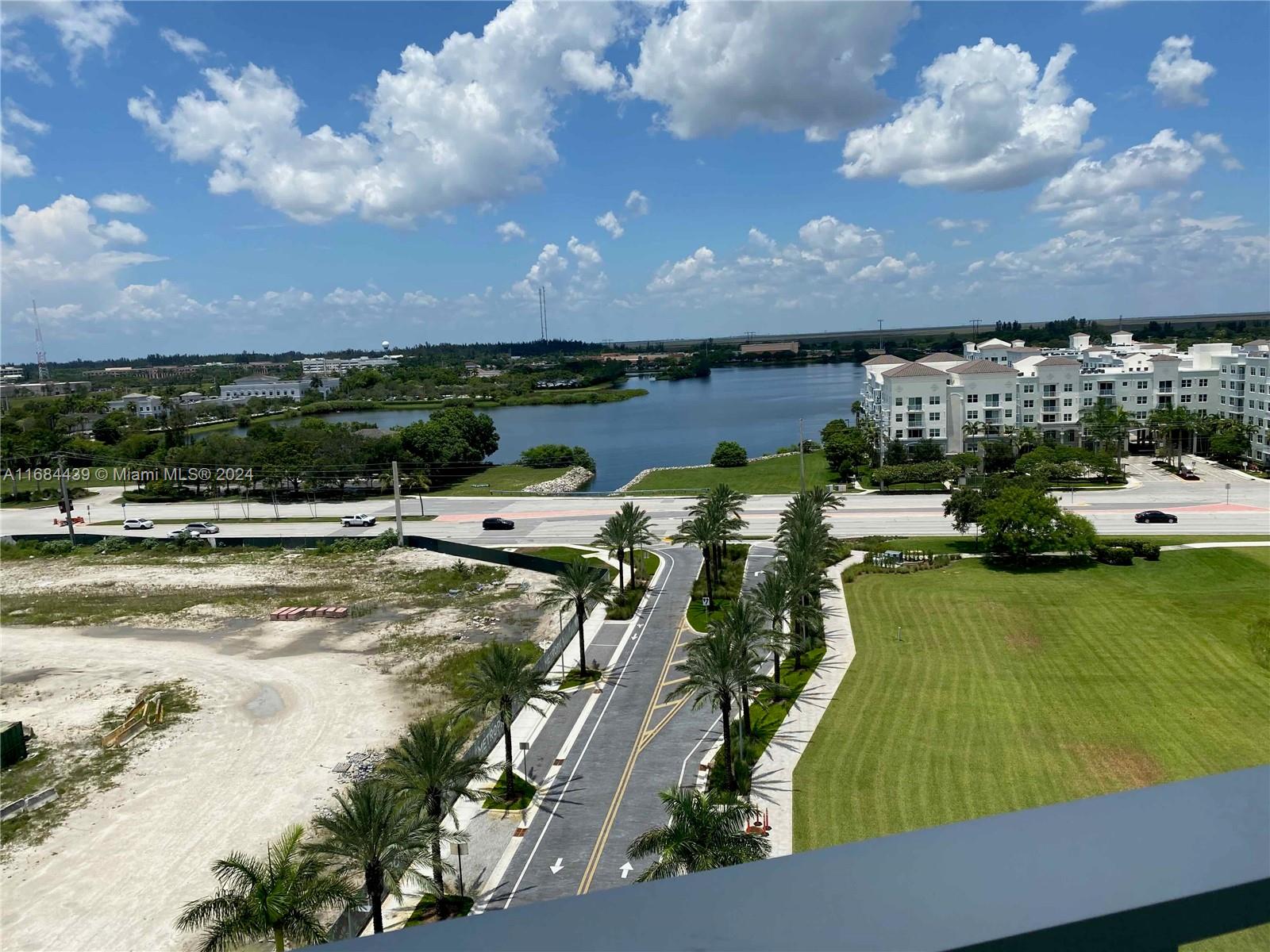 2000 Metropica Way #804, Sunrise, Florida image 28