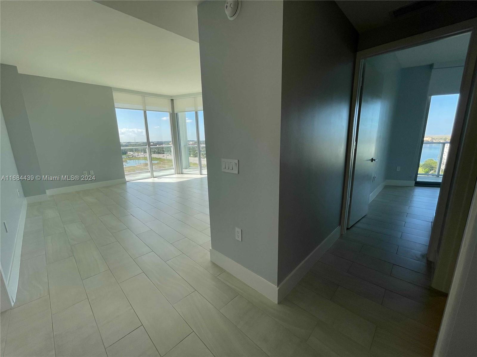 2000 Metropica Way #804, Sunrise, Florida image 4