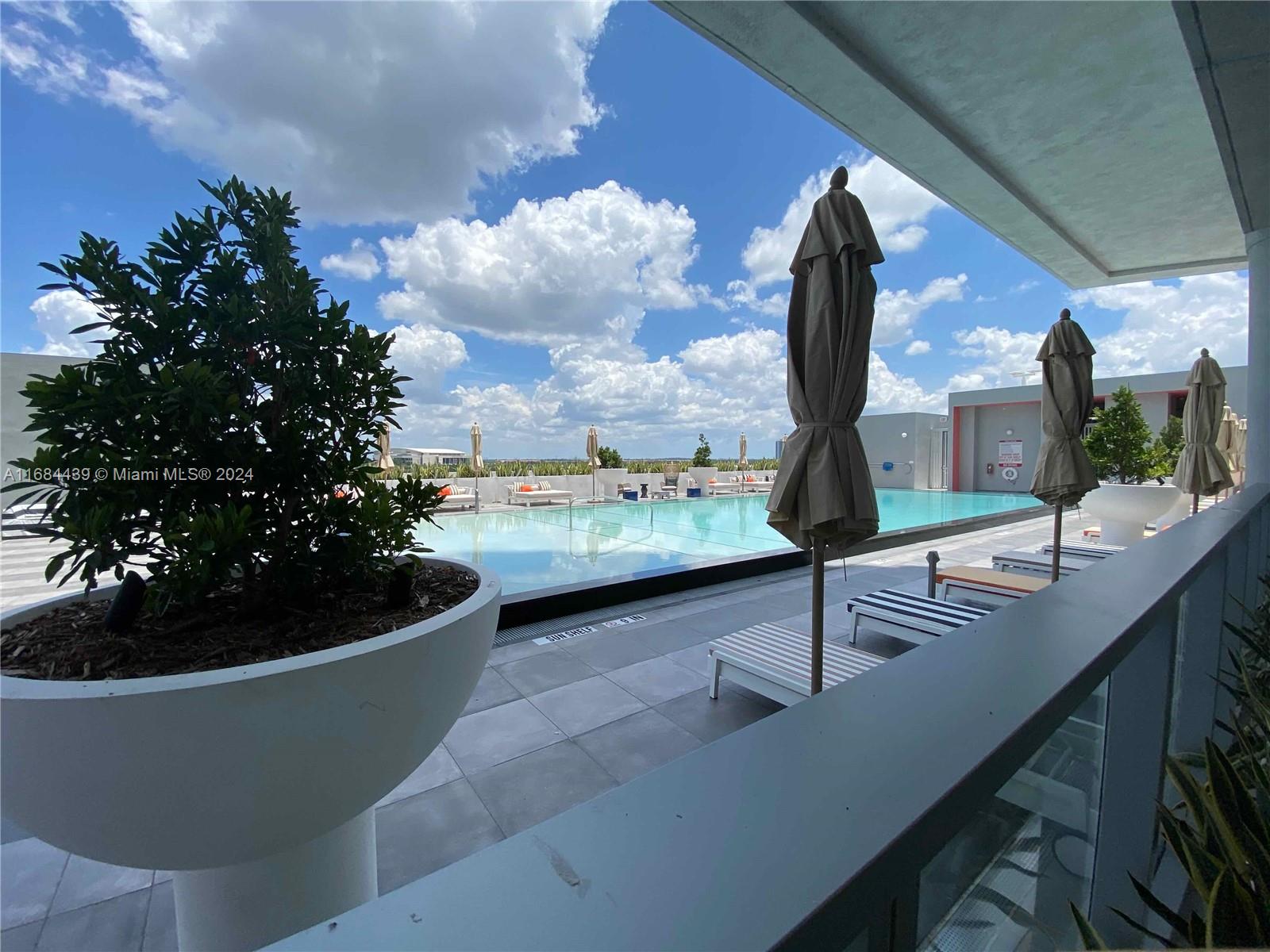 2000 Metropica Way #804, Sunrise, Florida image 40