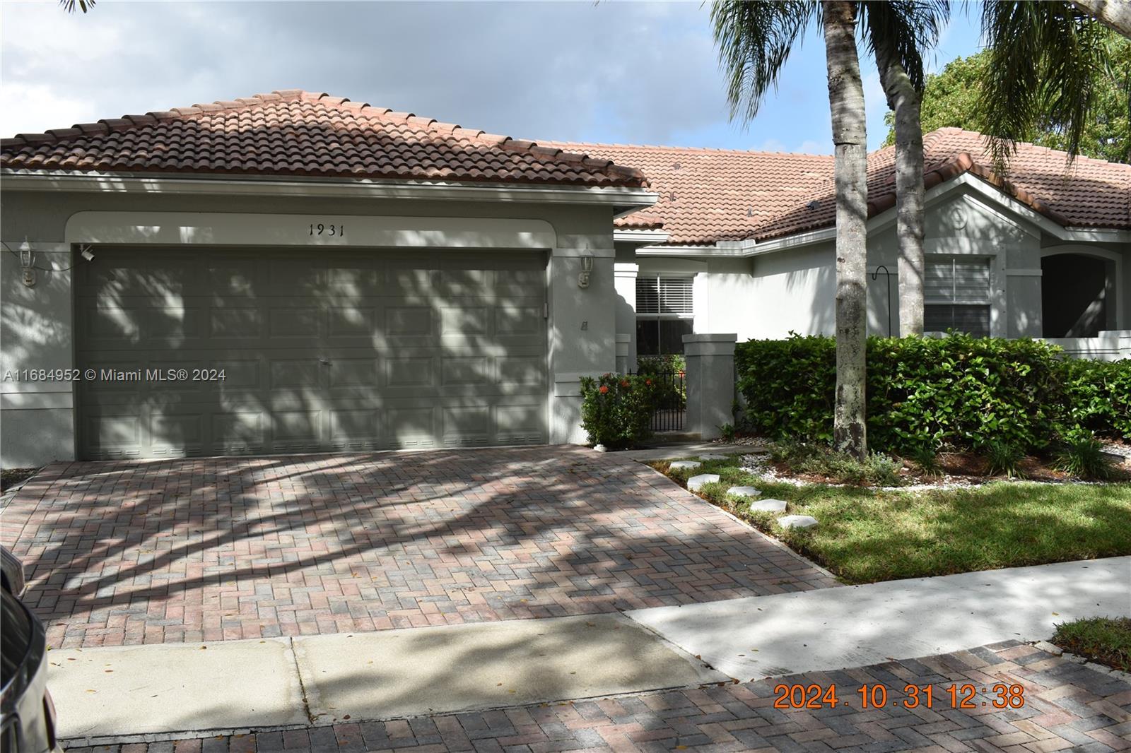 Residential, Weston, Florida image 1