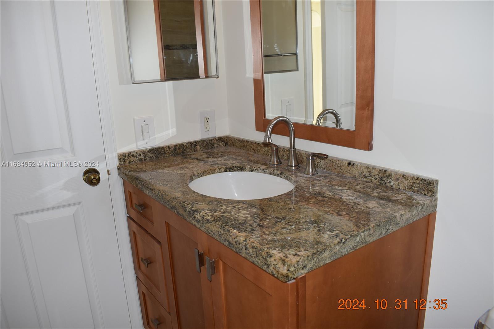 Residential, Weston, Florida image 7