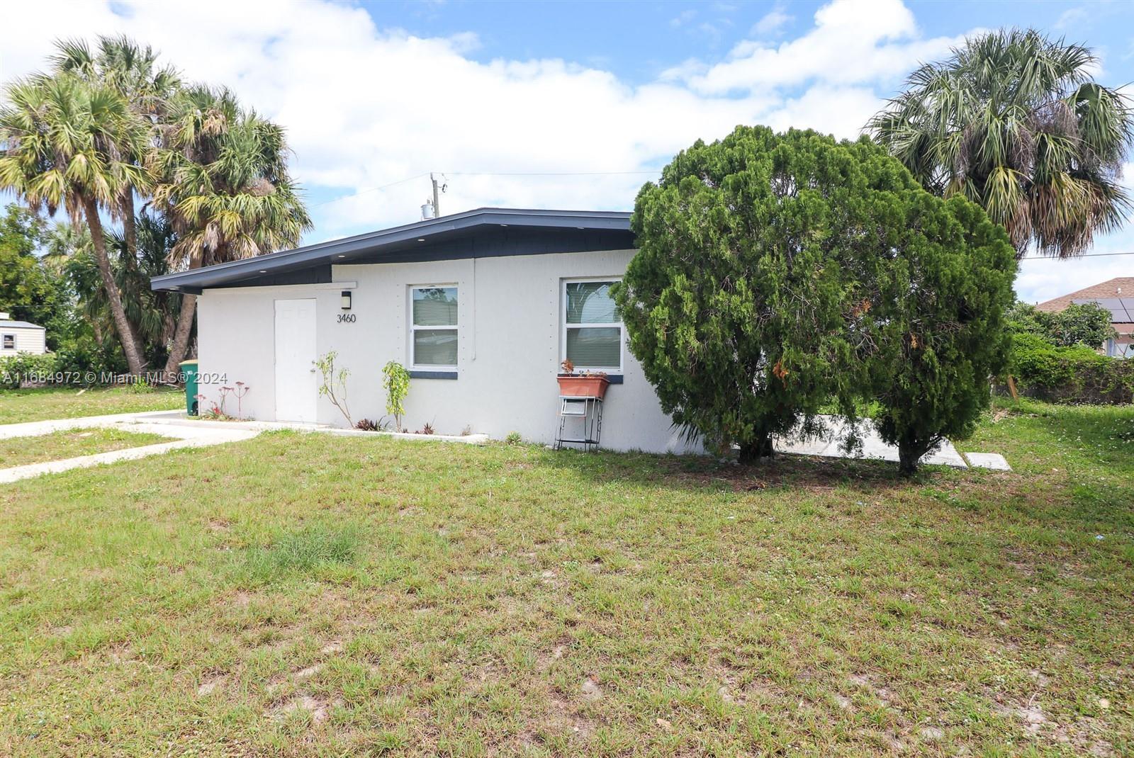 3460 Normandy Dr, Port Charlotte, Florida image 2