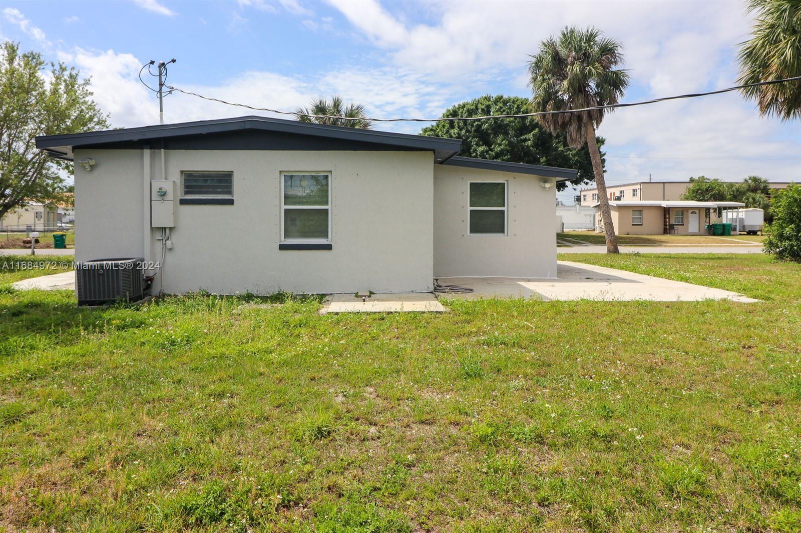 3460 Normandy Dr, Port Charlotte, Florida image 22