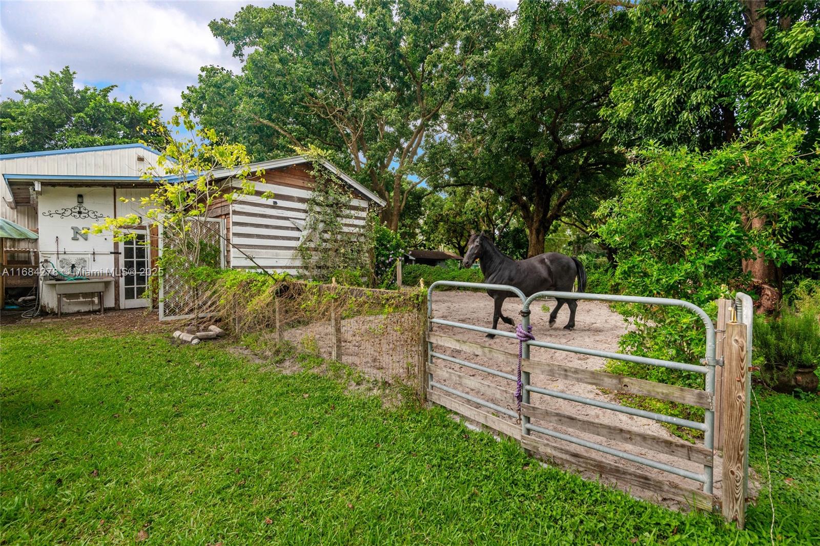 14480 SW 16 St., Davie, Florida image 35