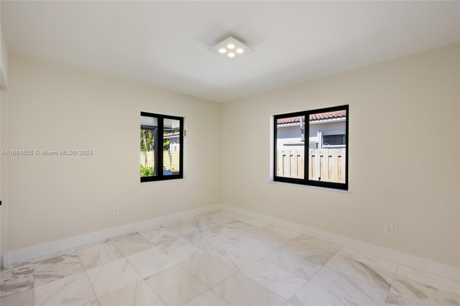 1231 Van Buren St, Hollywood, Florida image 9