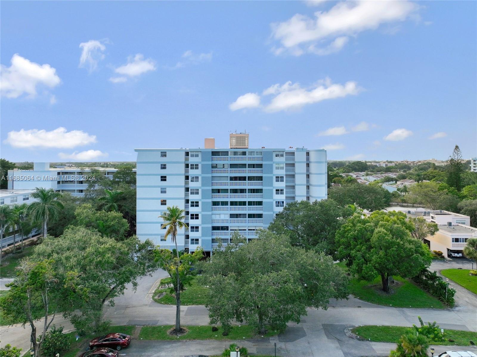 3301 Spanish Moss Ter #505, Lauderhill, Florida image 1