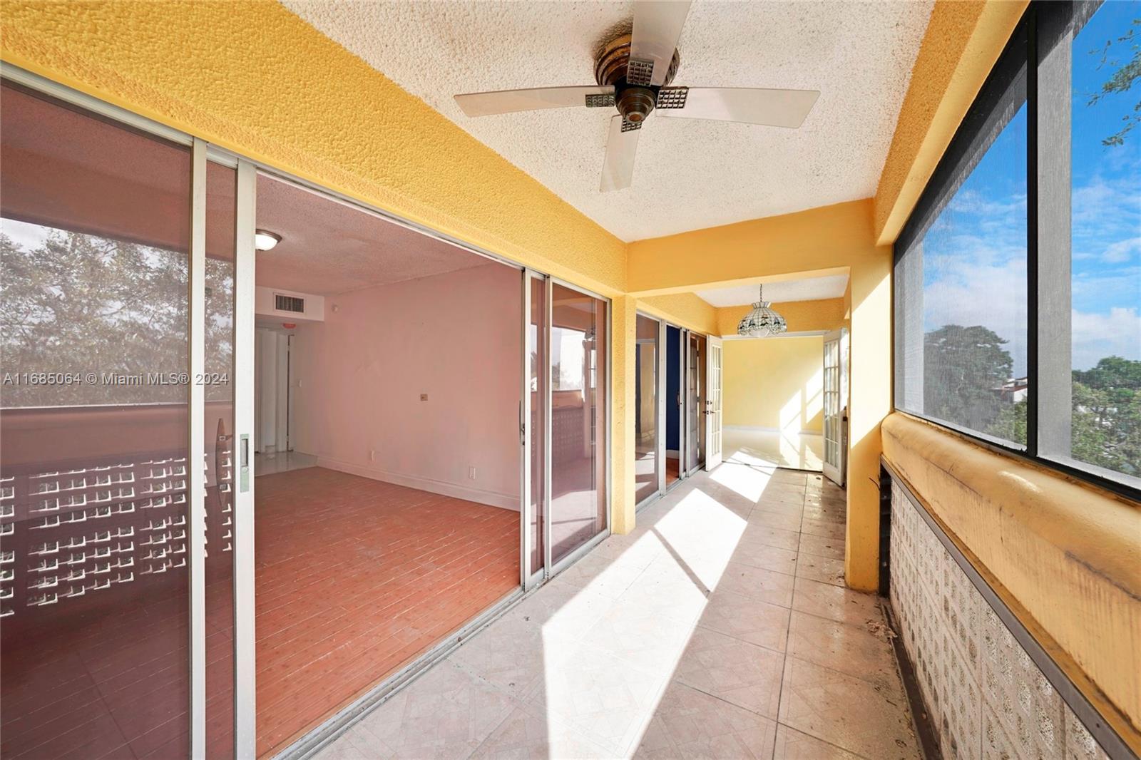 3301 Spanish Moss Ter #505, Lauderhill, Florida image 13