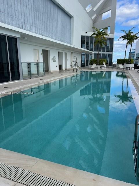 1300 BRICKELL BAY DRIVE #904, Miami FL 33131