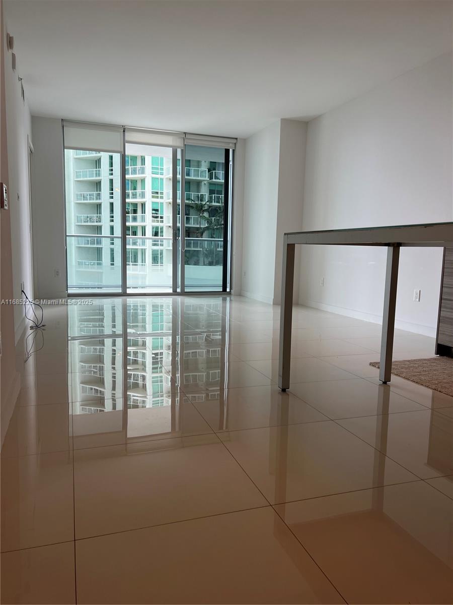 1300 BRICKELL BAY DRIVE #904, Miami FL 33131