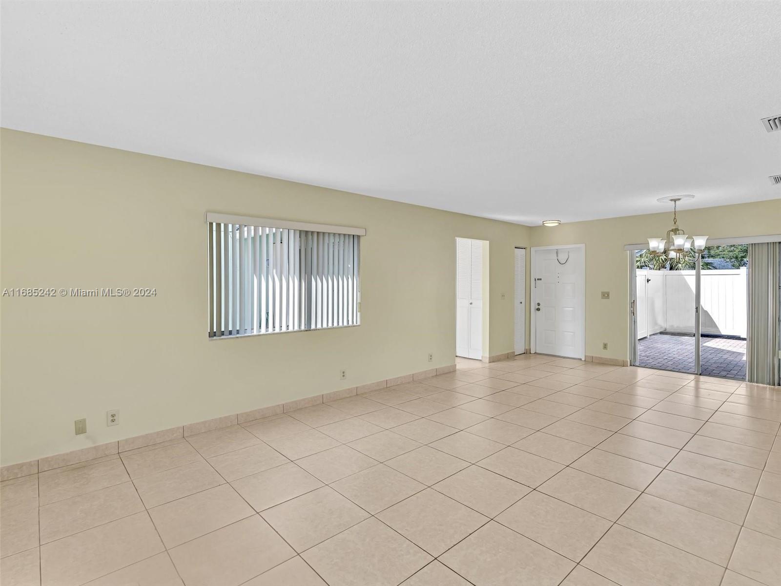 9185 SW 5th St #B, Boca Raton, Florida image 38