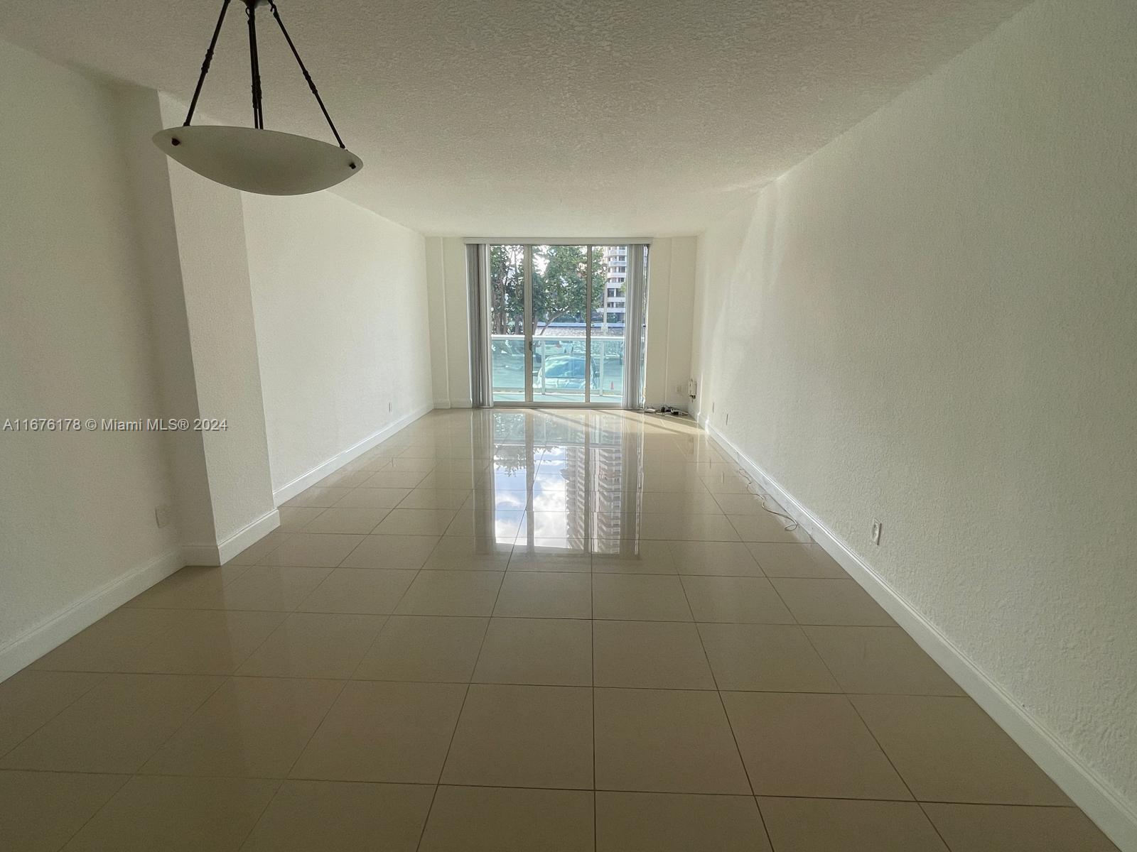 19390 Collins Ave #123, Sunny Isles Beach, Florida image 4