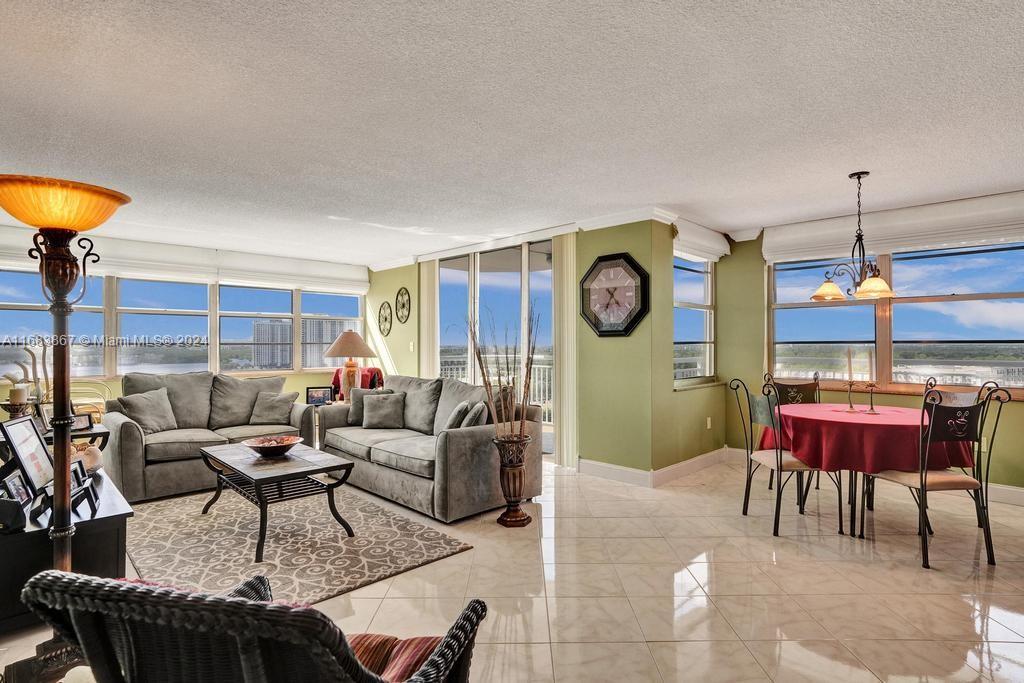 18011 Biscayne Blvd #1705, Aventura, Florida image 3