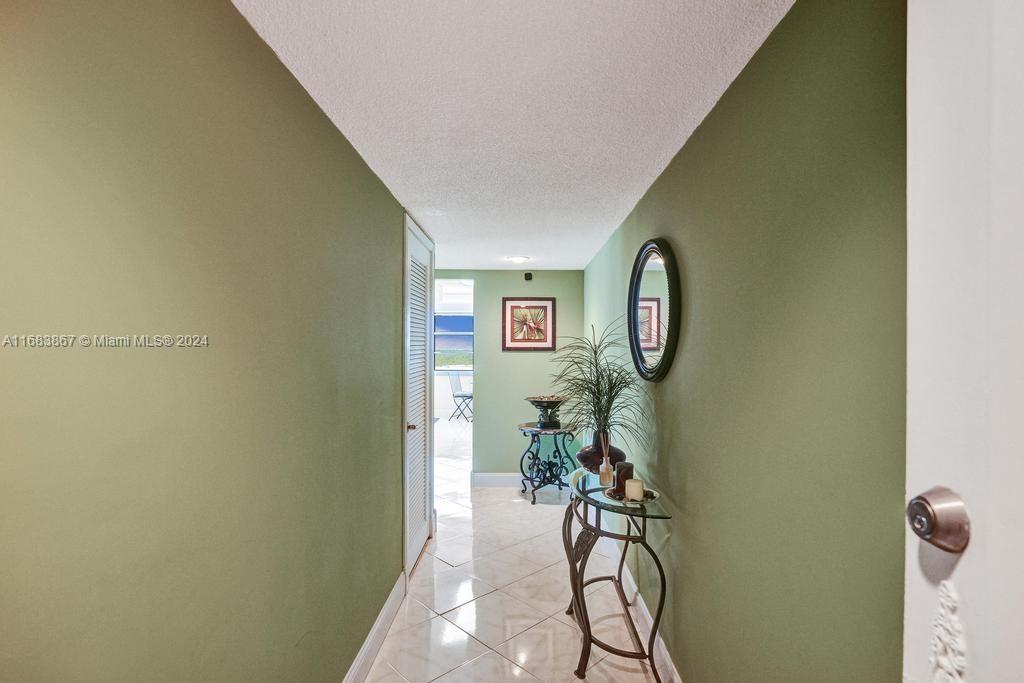 18011 Biscayne Blvd #1705, Aventura, Florida image 37