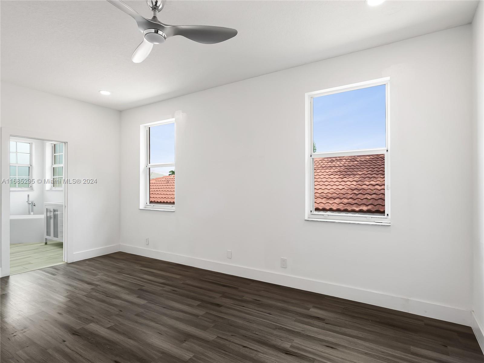 Listing Photo 25