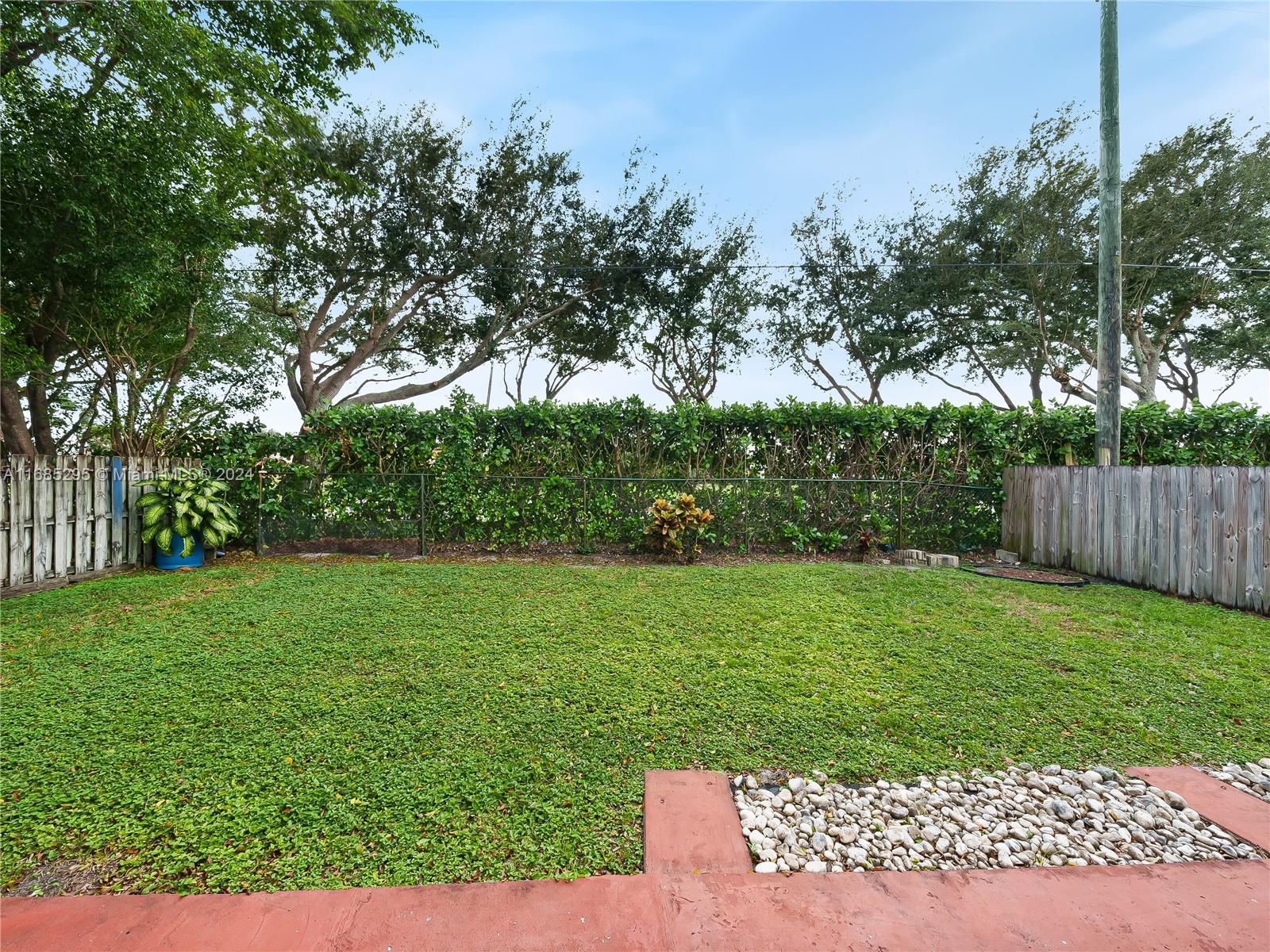 Listing Photo 36