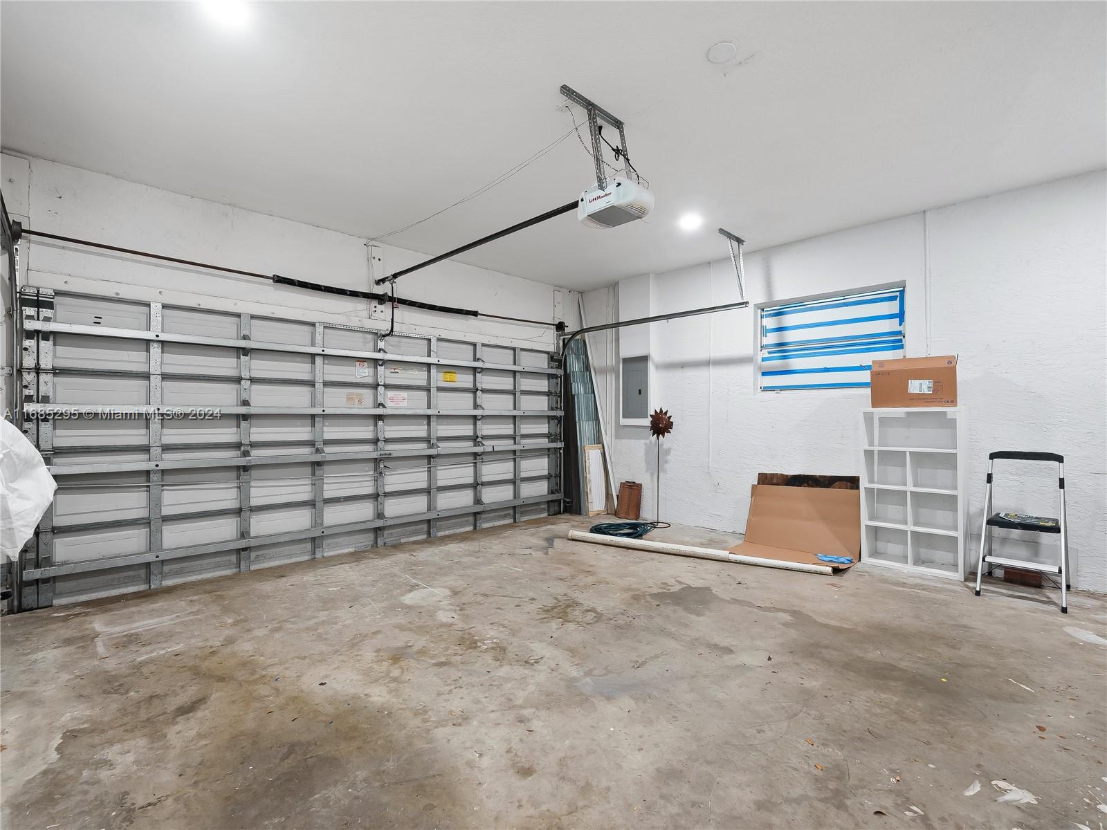 Listing Photo 37