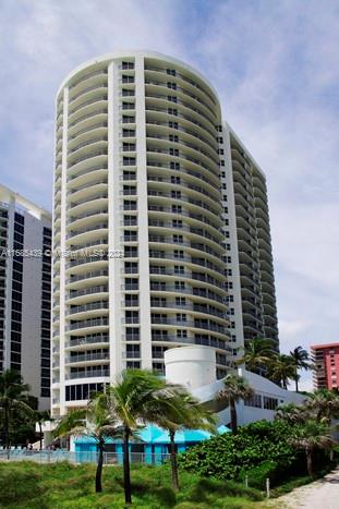 17375 Collins Ave #803, Sunny Isles Beach, Florida image 1