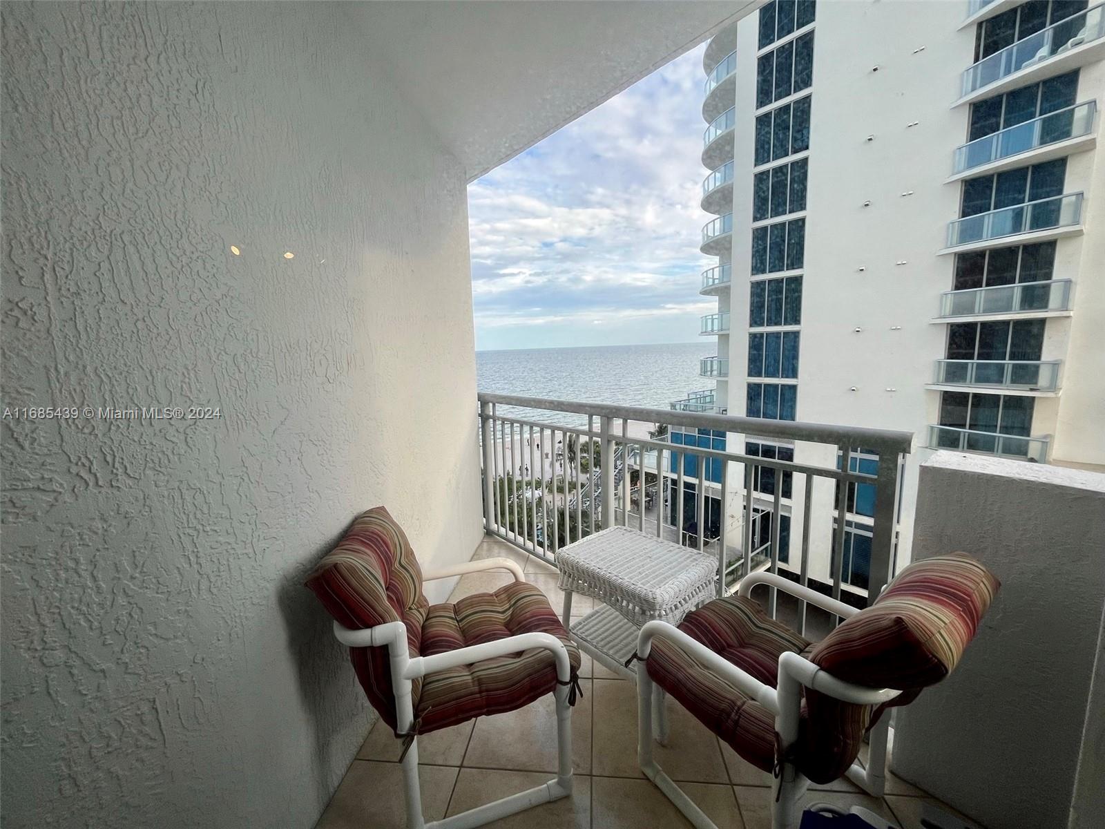 17375 Collins Ave #803, Sunny Isles Beach, Florida image 35