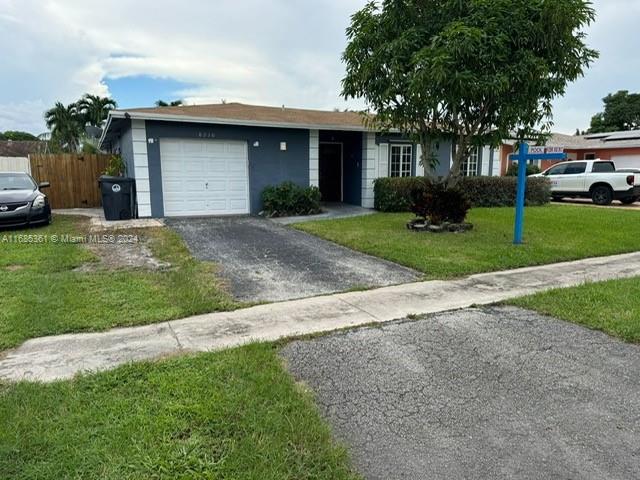 8230 SW 9th St, North Lauderdale, Florida image 17