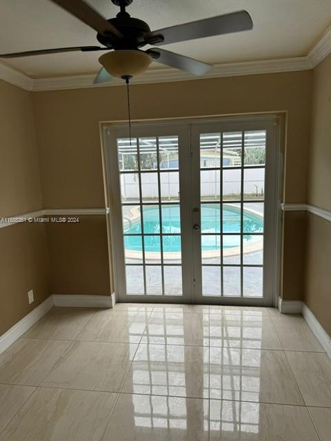 8230 SW 9th St, North Lauderdale, Florida image 3