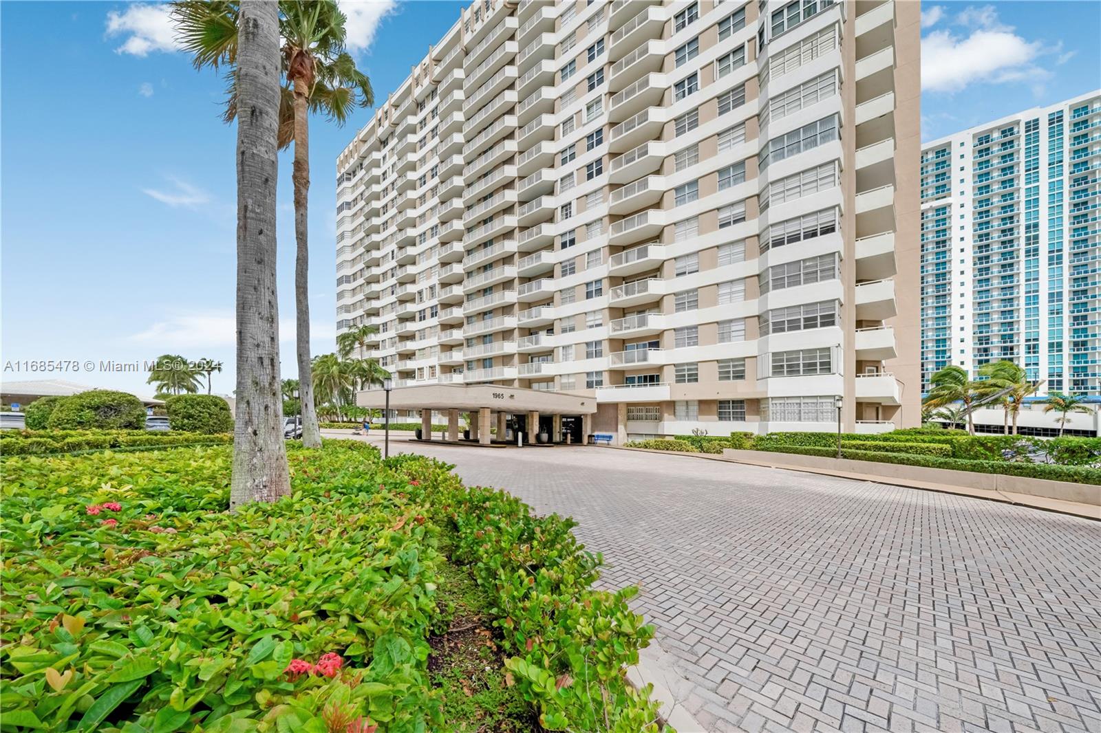 1965 S Ocean Dr #17H, Hallandale Beach, Florida image 1