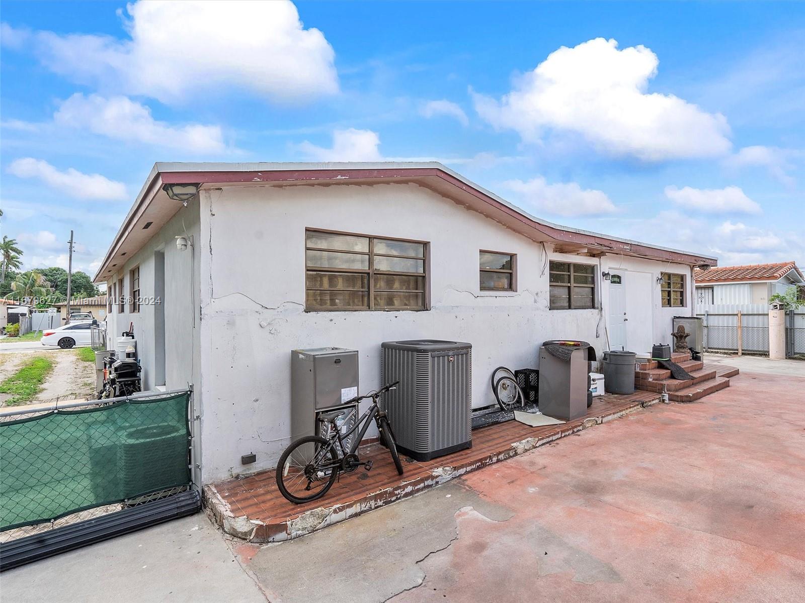 45 W 37th St, Hialeah, Florida image 10