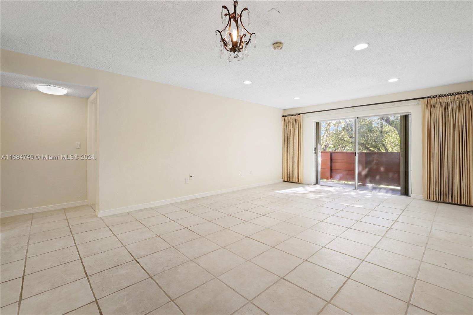 1205 Mariposa Ave #322, Coral Gables, Florida image 11