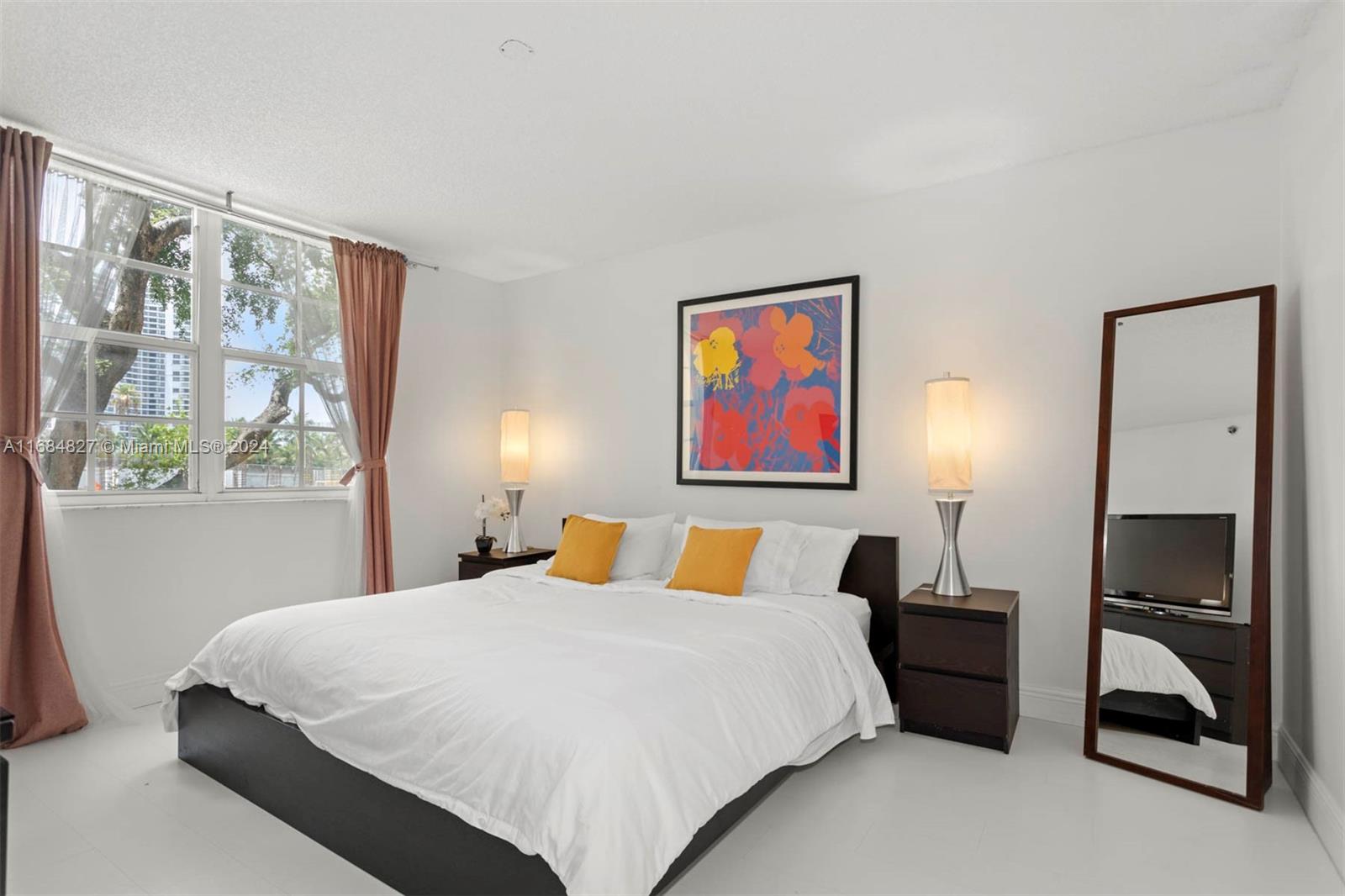 Property photo # 4