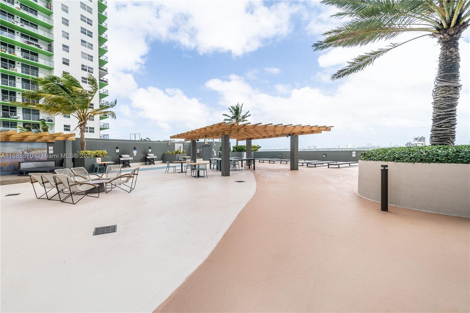 1750 N Bayshore Dr #4411, Miami, Florida image 32