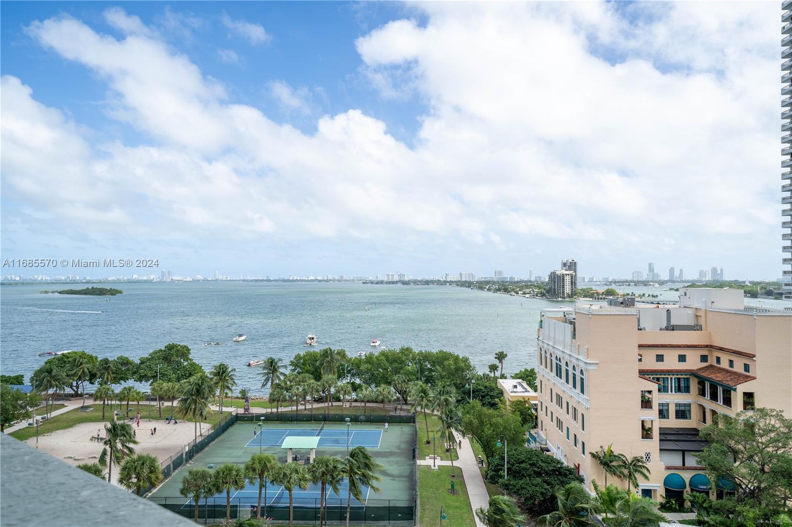 1750 N Bayshore Dr #4411, Miami, Florida image 33