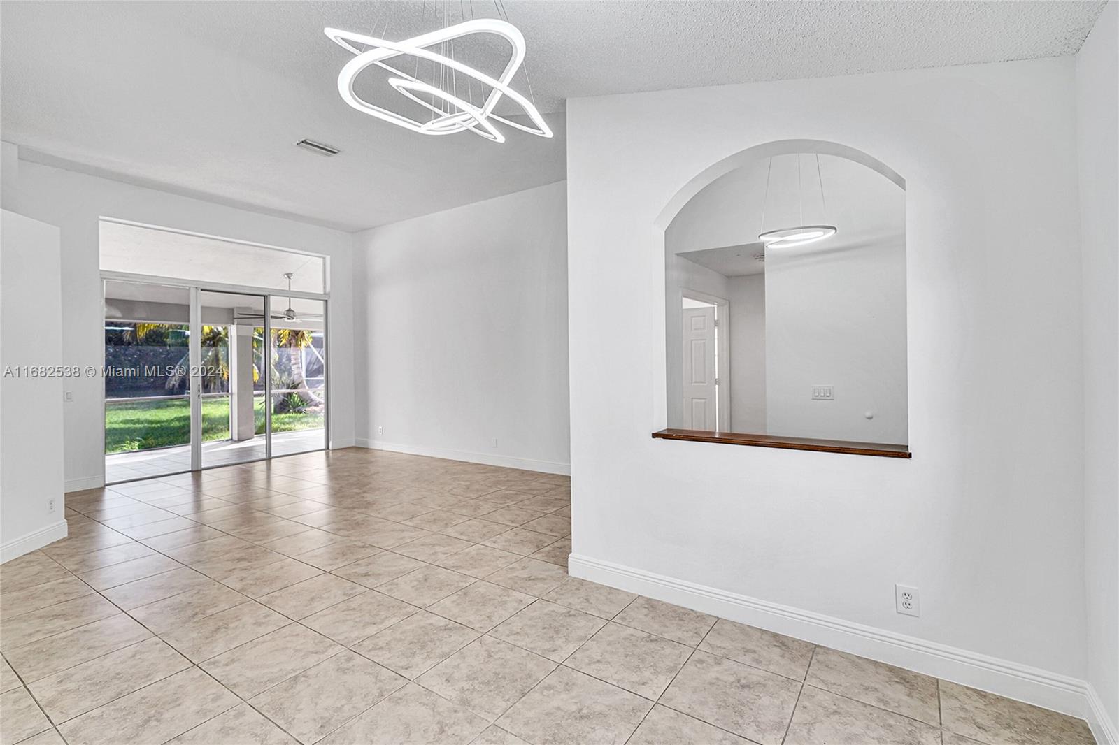 864 Verona Lake Dr, Weston, Florida image 11