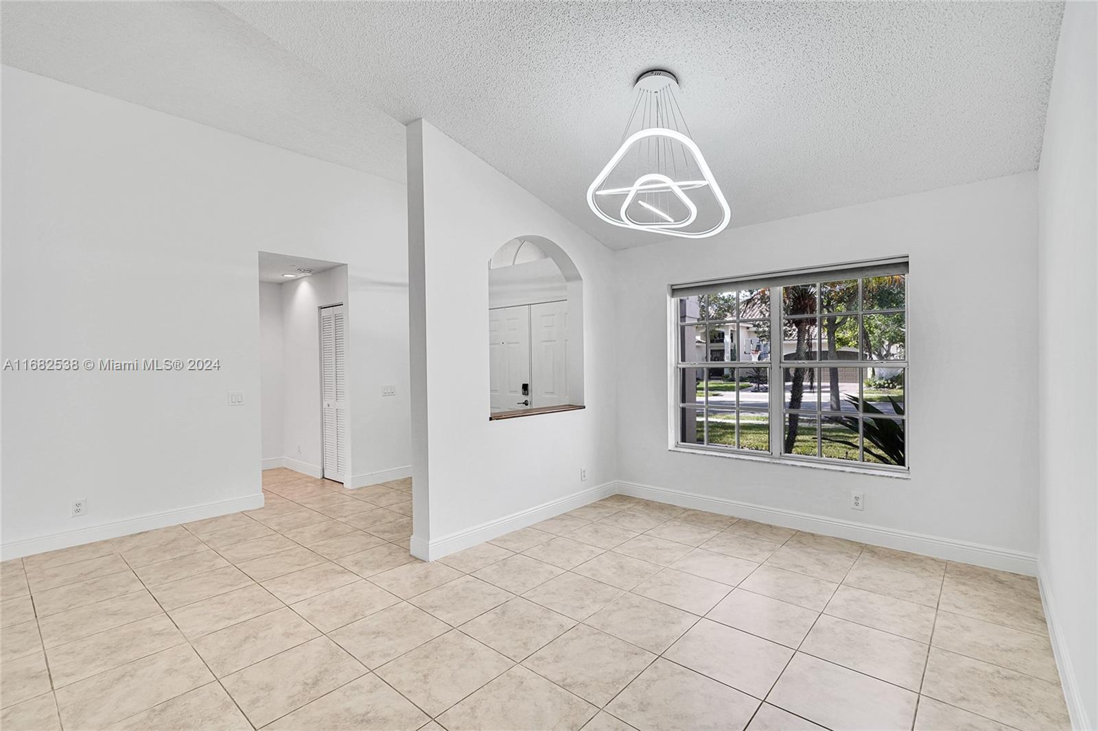 864 Verona Lake Dr, Weston, Florida image 12