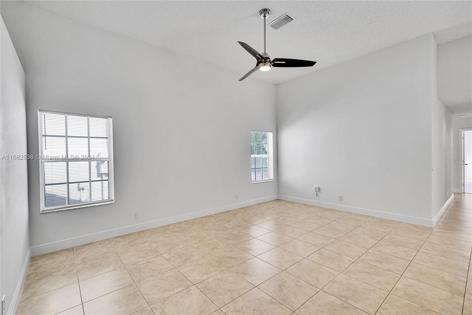 864 Verona Lake Dr, Weston, Florida image 22