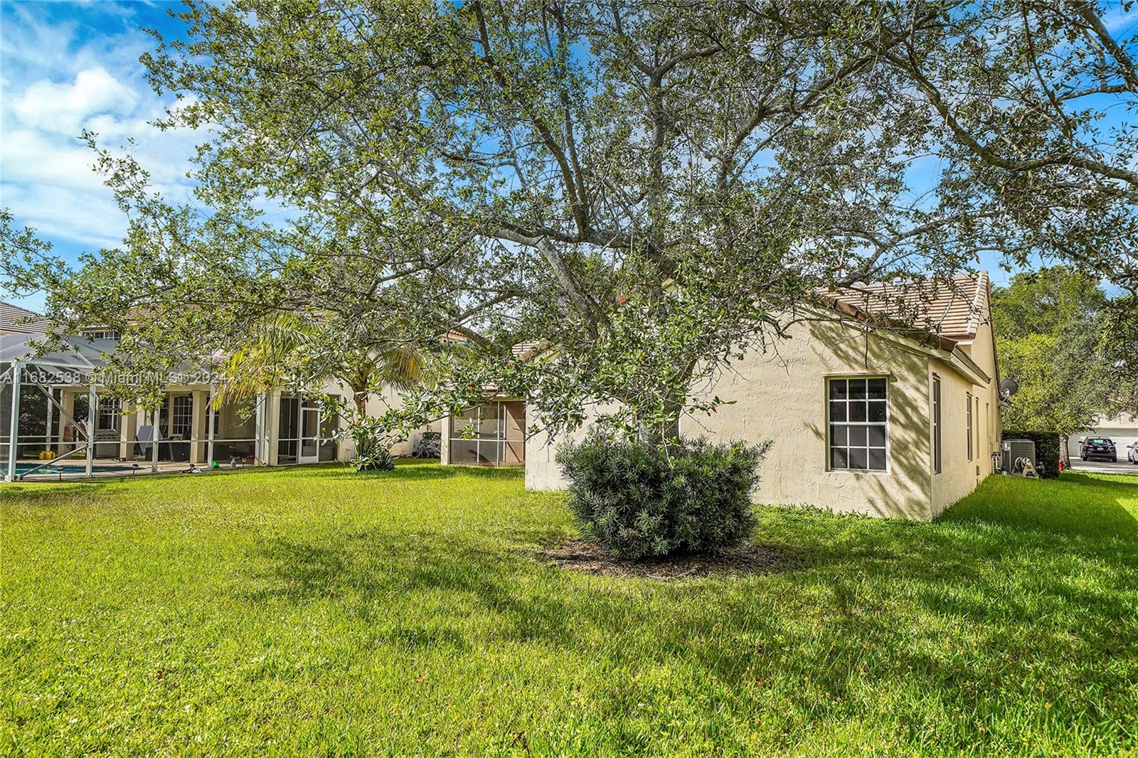 864 Verona Lake Dr, Weston, Florida image 48