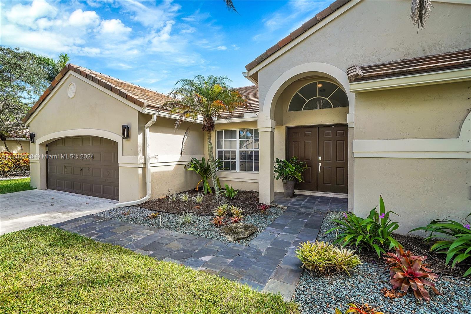 864 Verona Lake Dr, Weston, Florida image 5