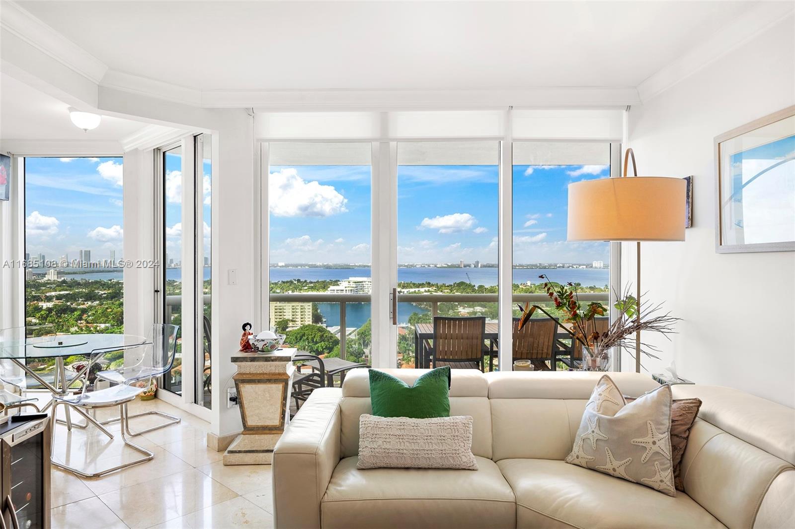 4775 Collins Ave #2506, Miami Beach FL 33140