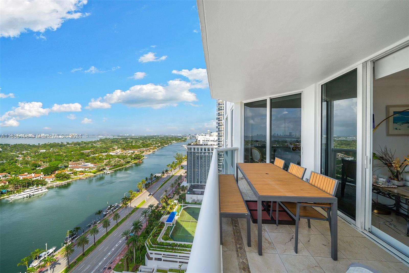 4775 Collins Ave #2506, Miami Beach FL 33140
