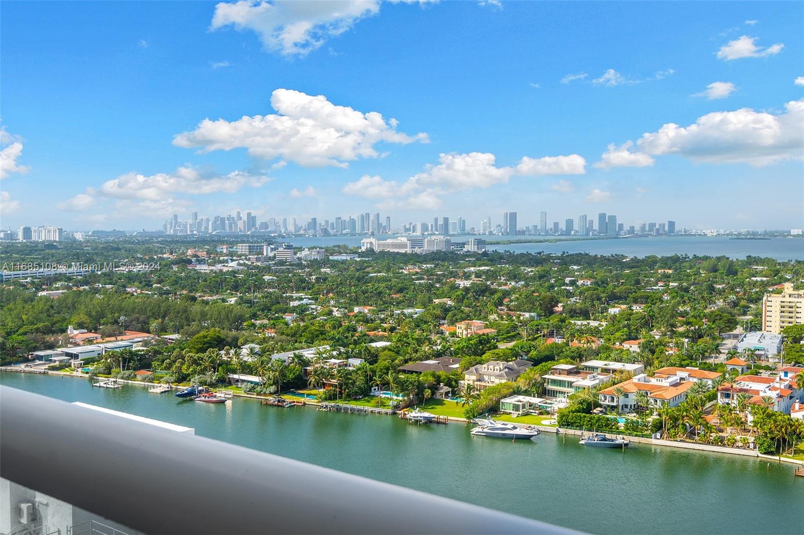 4775 Collins Ave #2506, Miami Beach FL 33140