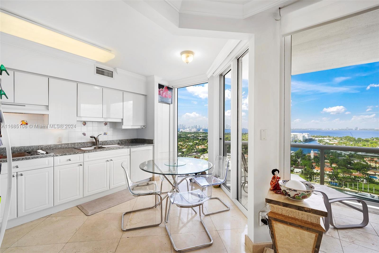 4775 Collins Ave #2506, Miami Beach FL 33140