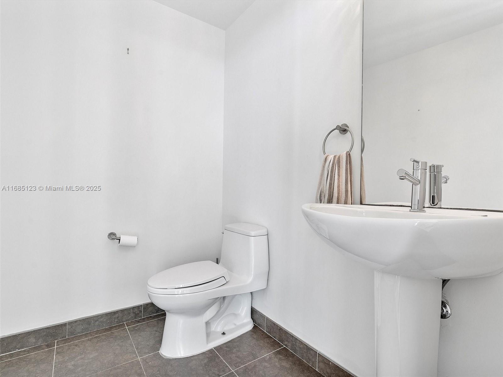 7935 East Dr #1202, North Bay Village FL 33141