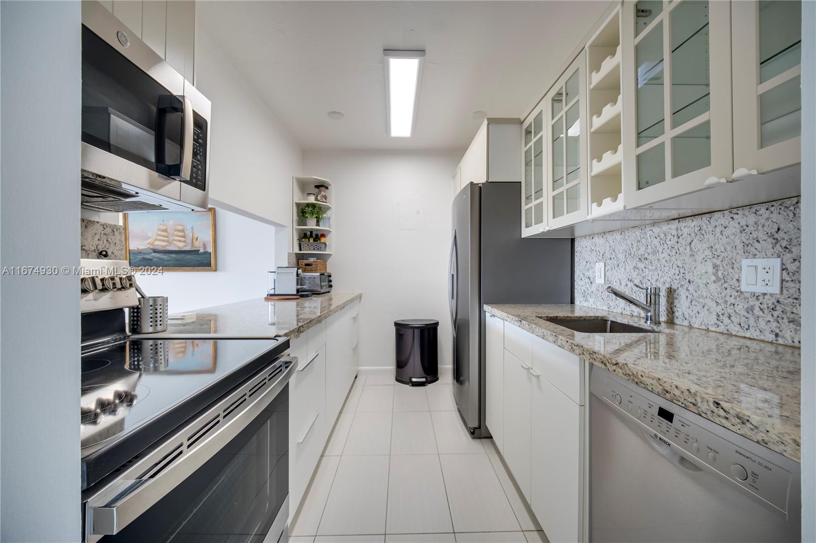 155 Ocean Lane Dr #1107, Key Biscayne FL 33149