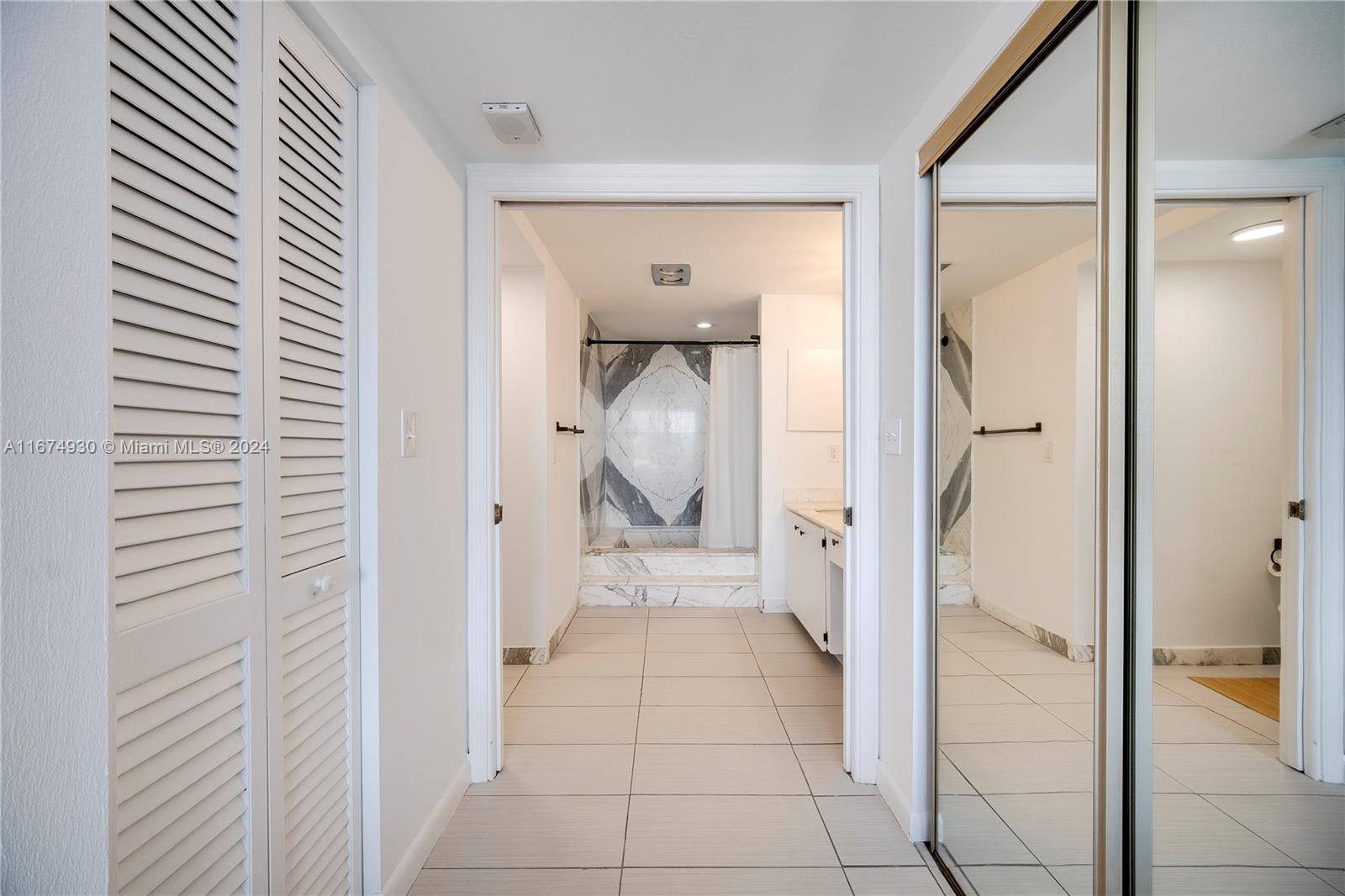 155 Ocean Lane Dr #1107, Key Biscayne FL 33149