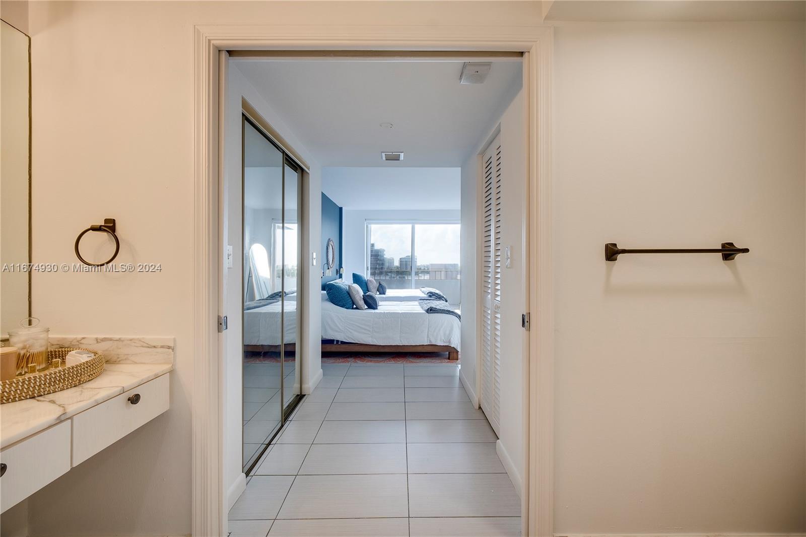 155 Ocean Lane Dr #1107, Key Biscayne FL 33149