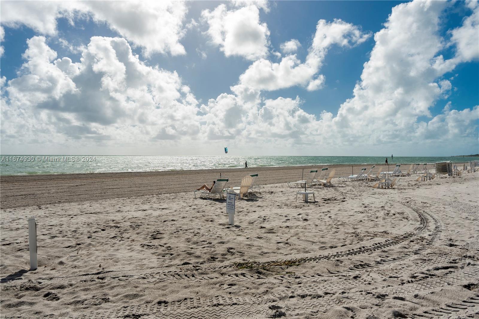 155 Ocean Lane Dr #1107, Key Biscayne FL 33149