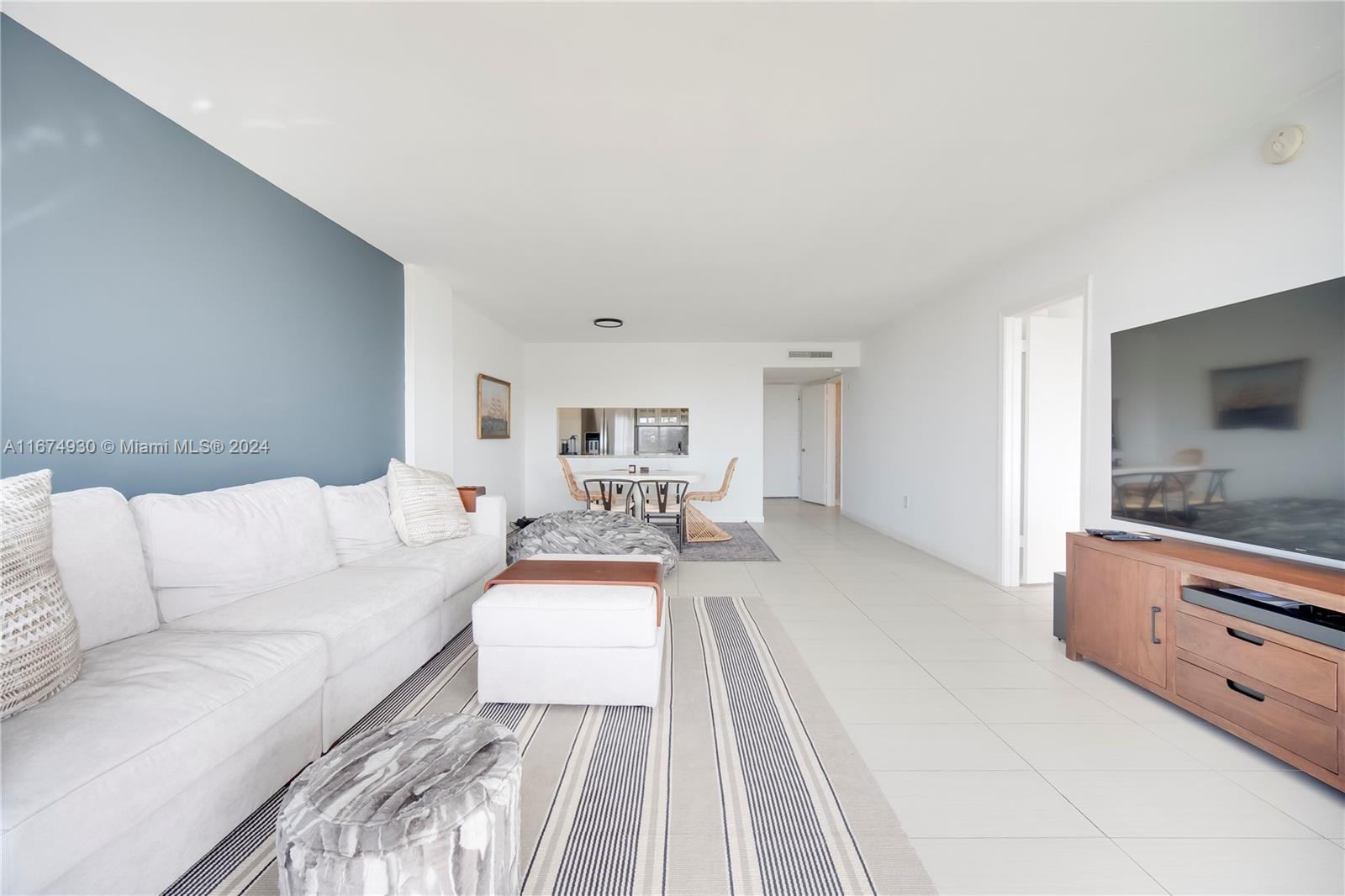 155 Ocean Lane Dr #1107, Key Biscayne FL 33149