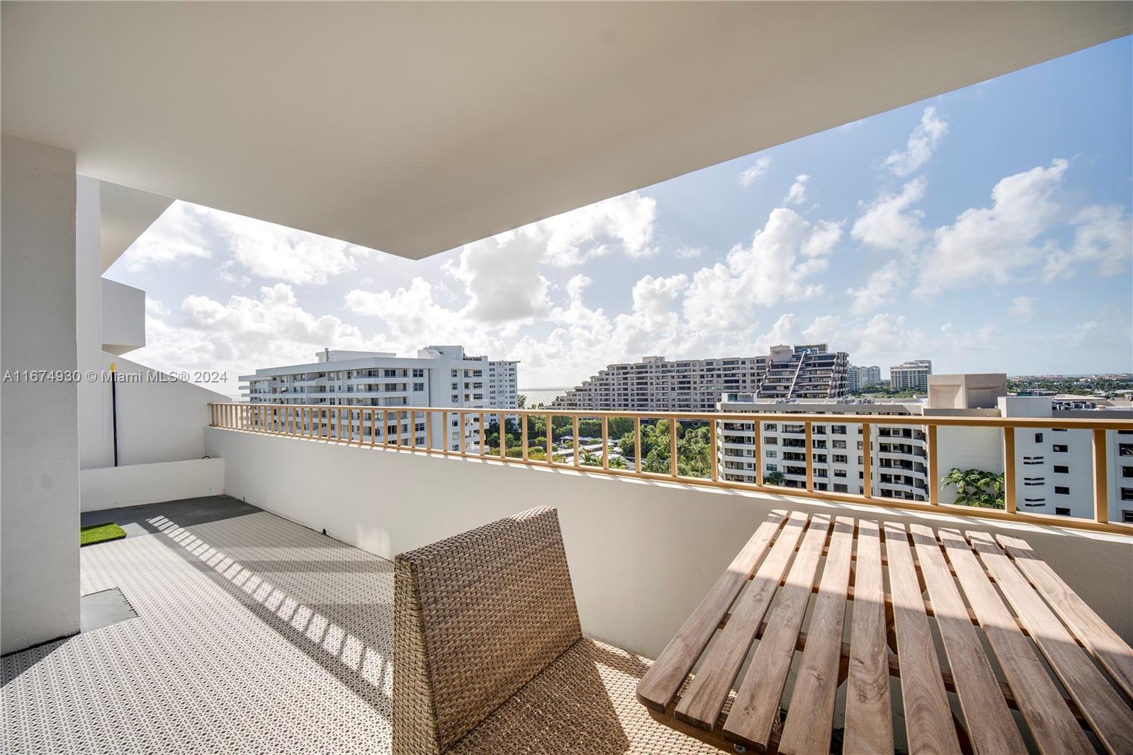 155 Ocean Lane Dr #1107, Key Biscayne FL 33149